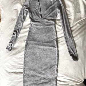 Wilfred Free V-Neck Midi Sweater Dress